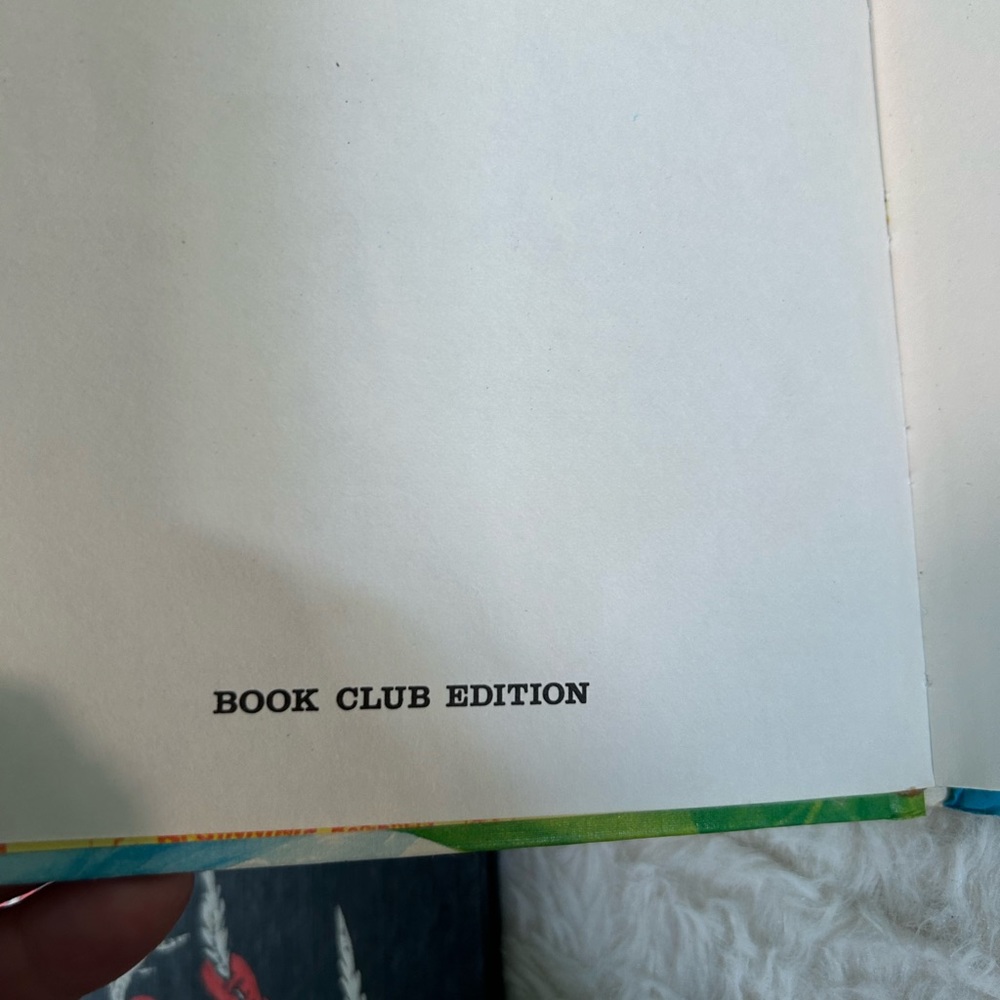 Vintage 1974 Dr Suess book Great day for Up ..great condition - Picture 2 of 3